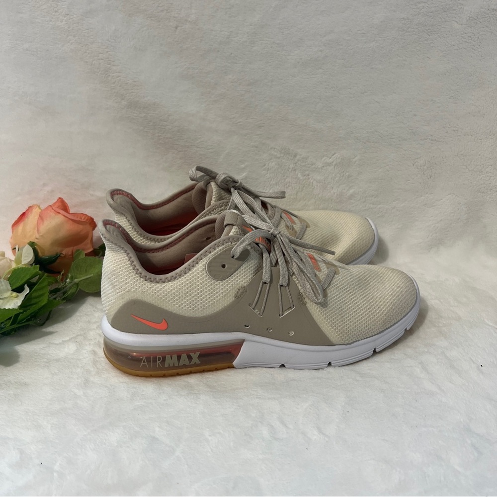 Nike Air Max Sequent 3 Beige & Pink Running Shoes Women Size 8 A02675-200